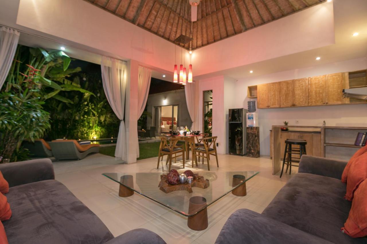 Villa Briana Seminyak By Villas R Us Kültér fotó