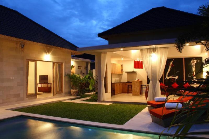 Villa Briana Seminyak By Villas R Us Kültér fotó