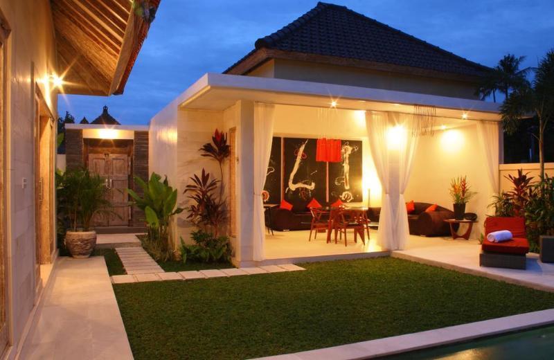 Villa Briana Seminyak By Villas R Us Kültér fotó